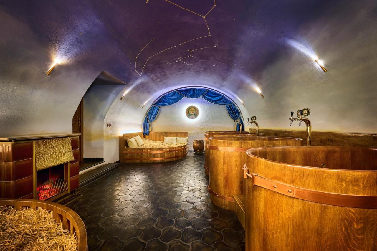 Spa Beerland Chateaux – U Zlaté Hrušky / At Golden pear Praga Exterior foto